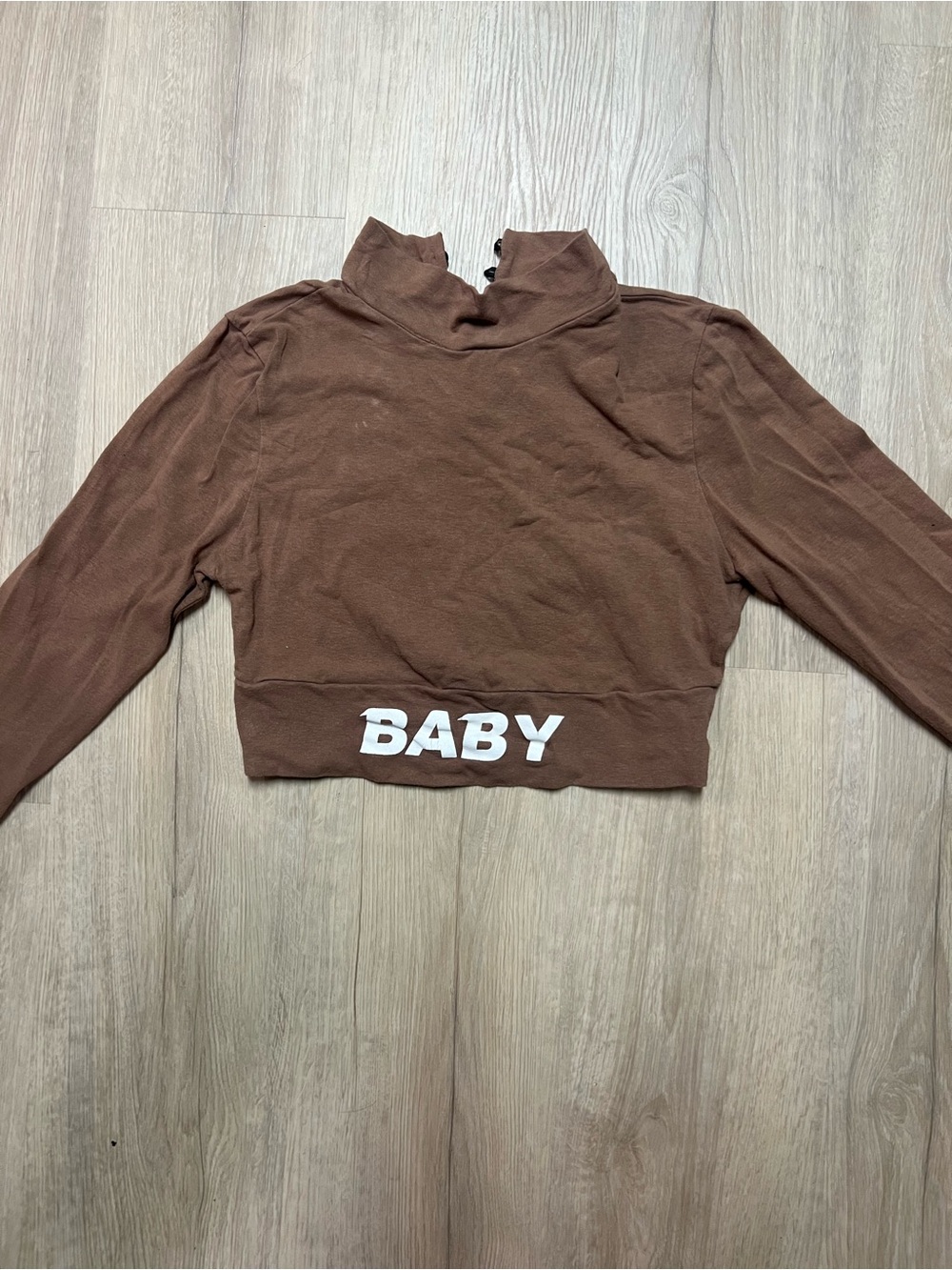 Fashion Nova Brown Cropped Top with Label Detail #tops